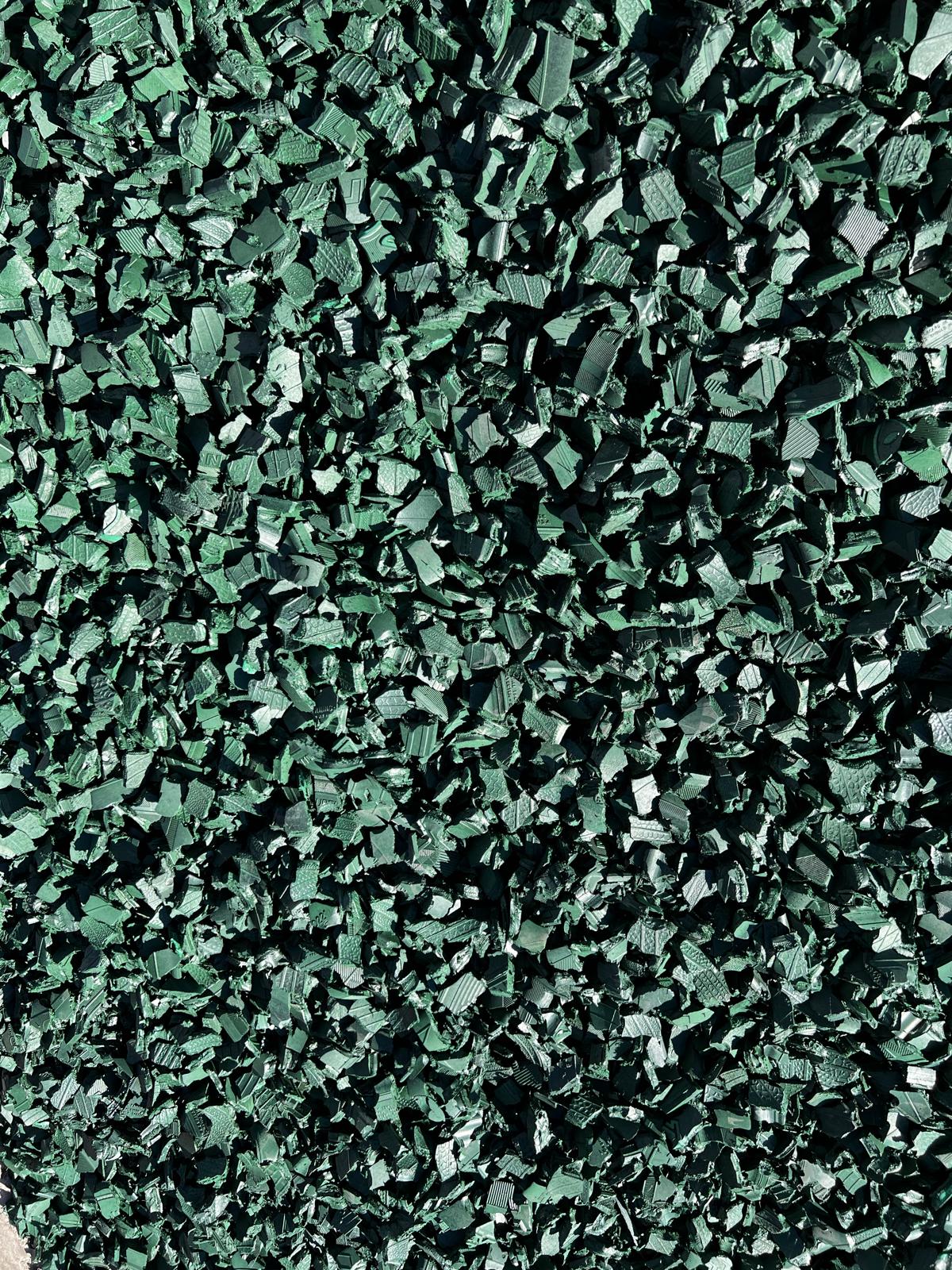 Green Rubber Mulch 20Lb