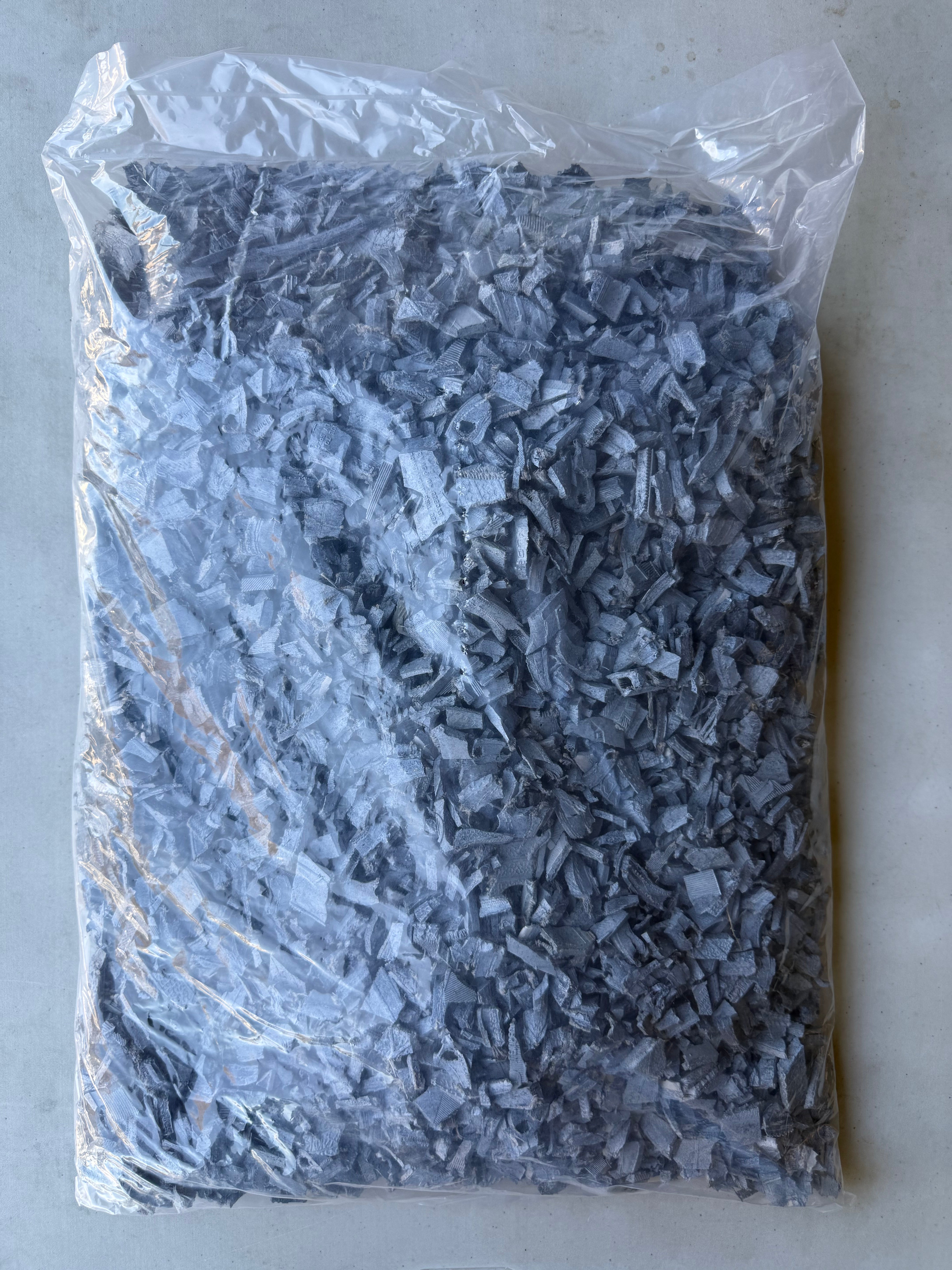 Gray Rubber Mulch 20Lb